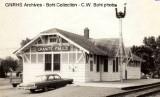 http://www.gn-npjointarchive.org/GNRHSBohi/_t/Granite Falls, MN GN Depot Look SE June 1969 Bohi Photo_jpg.jpg